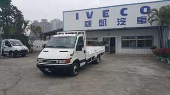 IVECO 中古車 3