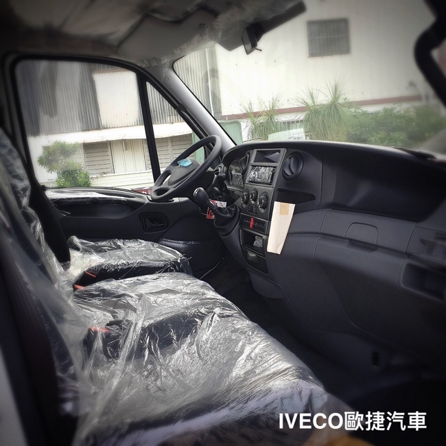 2018 年IVECO 熱門中古車/二手車