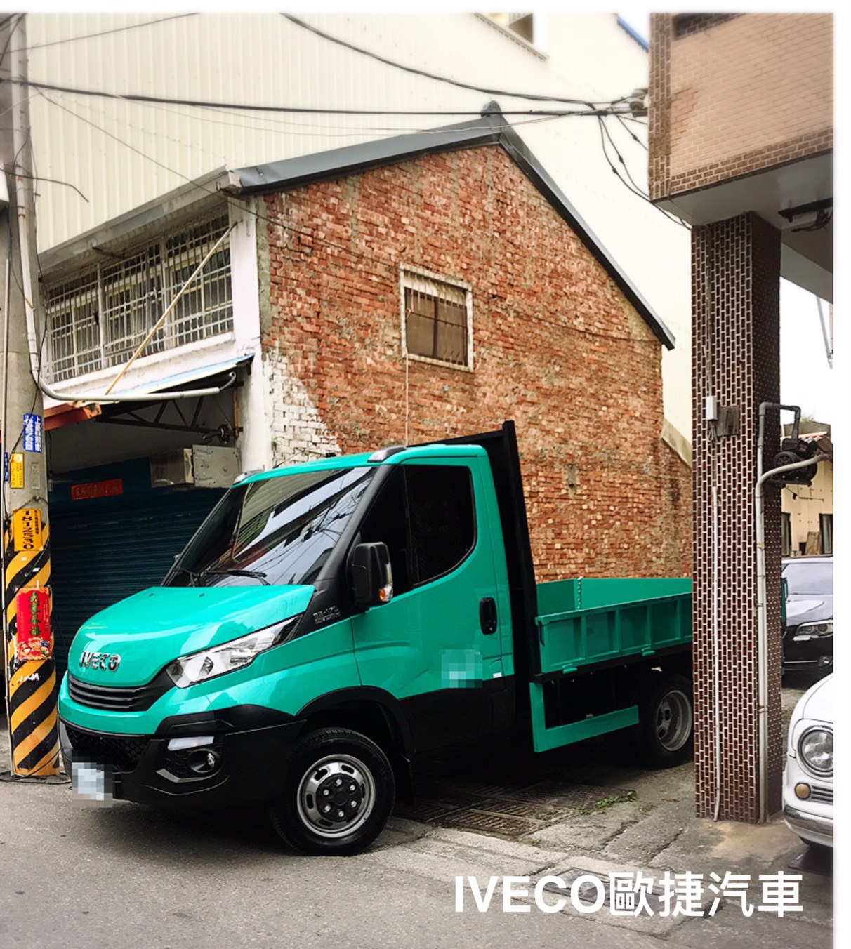 綠色貨車 綠色貨車