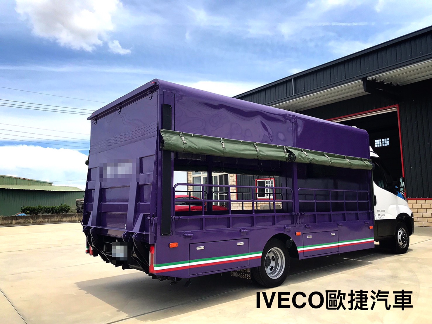 伸縮貨廂-iveco行動改裝