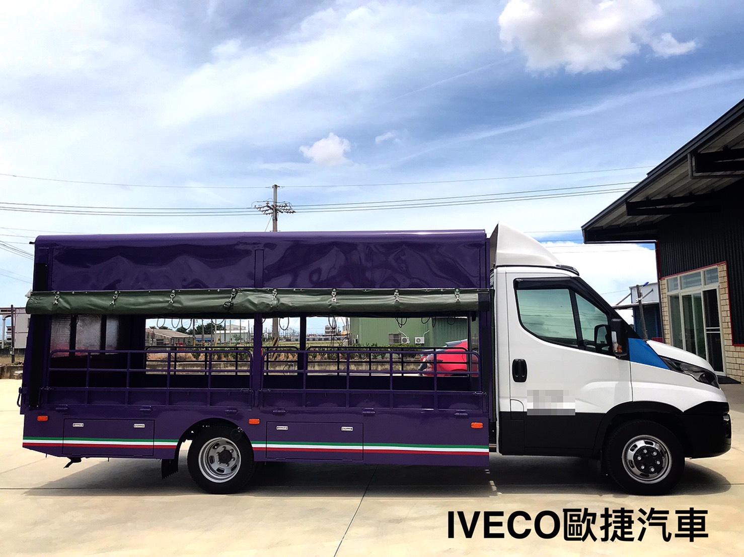 伸縮貨廂-iveco行動改裝