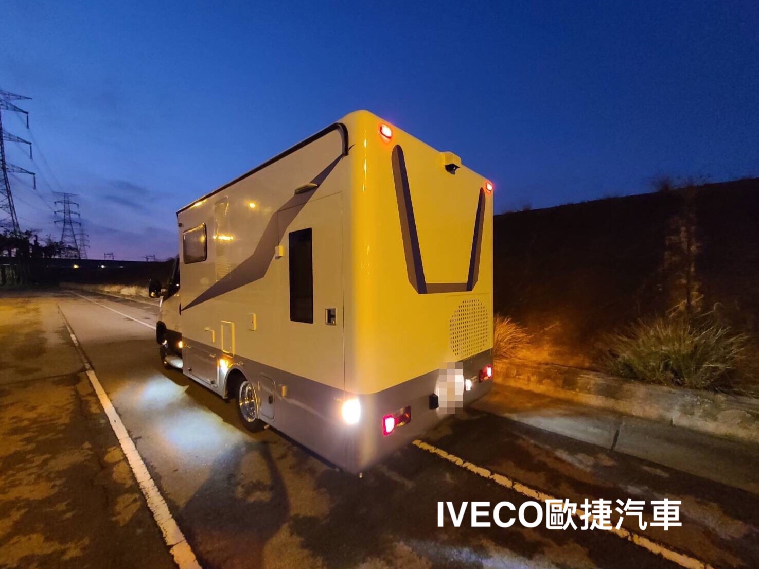 台中露營車改裝將IVECO打造成旅遊露營小幫手