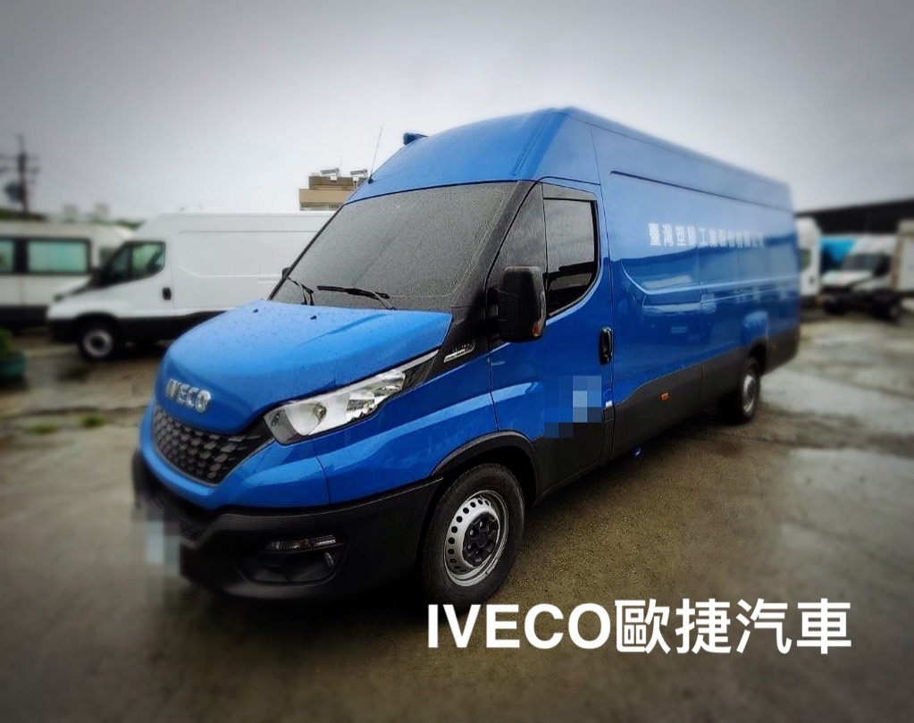 IVECO 現場指揮車 IVECO廂型車