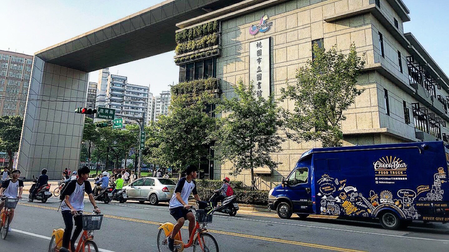 IVECO漢堡餐車 IVECO漢堡餐車