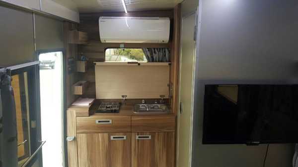 歐捷汽車 露營車 客製化露營車 自走式露營車 露營廚具 荷蘭鍋 防爆爐