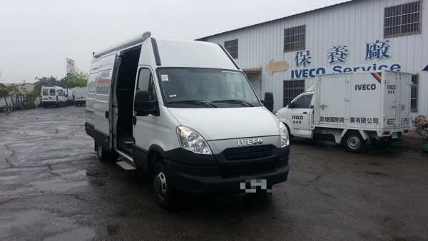 IVECO貨車.IVECO卡車.桃園.新竹.台中.苗栗.新竹.雲林.彰化.嘉義.省油.鋁合金車斗.冷凍車.物流車.歐霸.台灣達利.台中台灣達利.車廂改裝.車體彩繪 .鋁車斗.傾卸車.救護車
