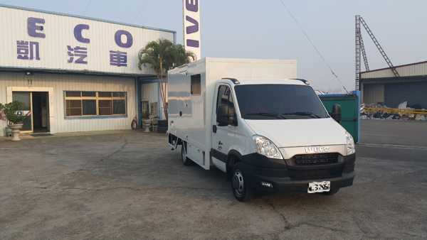IVECO貨車.IVECO卡車.桃園.新竹.台中.苗栗.新竹.雲林.彰化.嘉義.省油.鋁合金車斗.冷凍車.物流車.歐霸.台灣達利.台中台灣達利.車廂改裝.車體彩繪 .鋁車斗.傾卸車.救護車