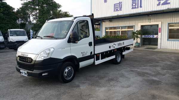 IVECO.歐霸.框式貨斗.帆布.菜車.蔬果運輸車.肥料車.載貨省油.載貨空間.尖達.引擎有力.渦輪.鋁車斗