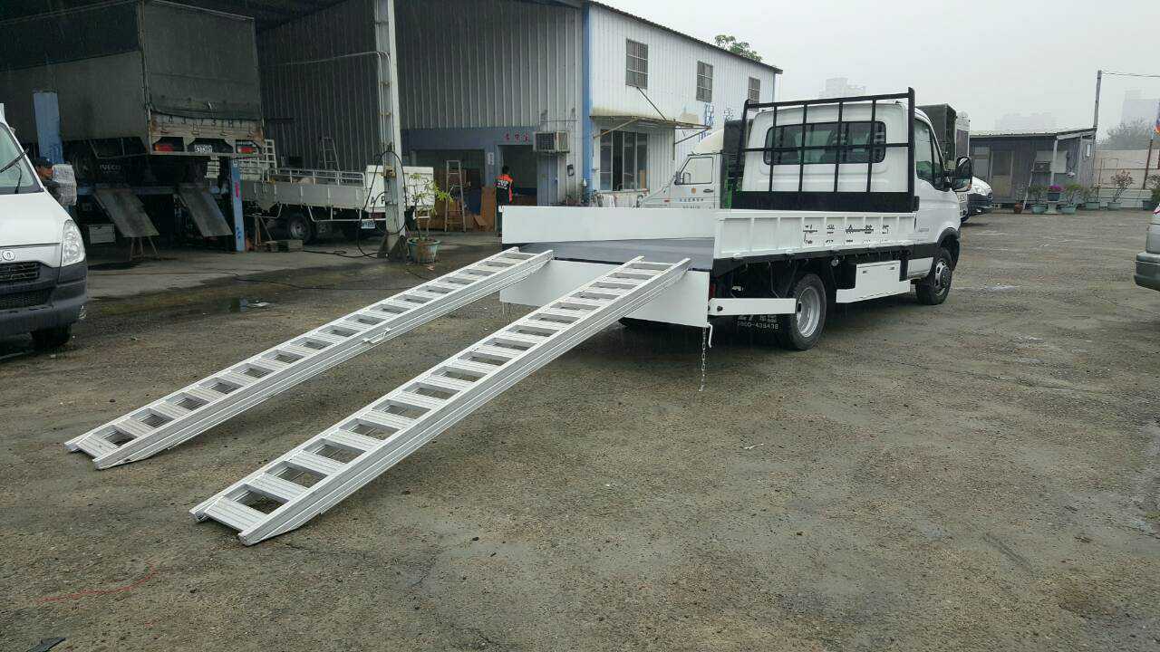 IVECO 特殊改裝車