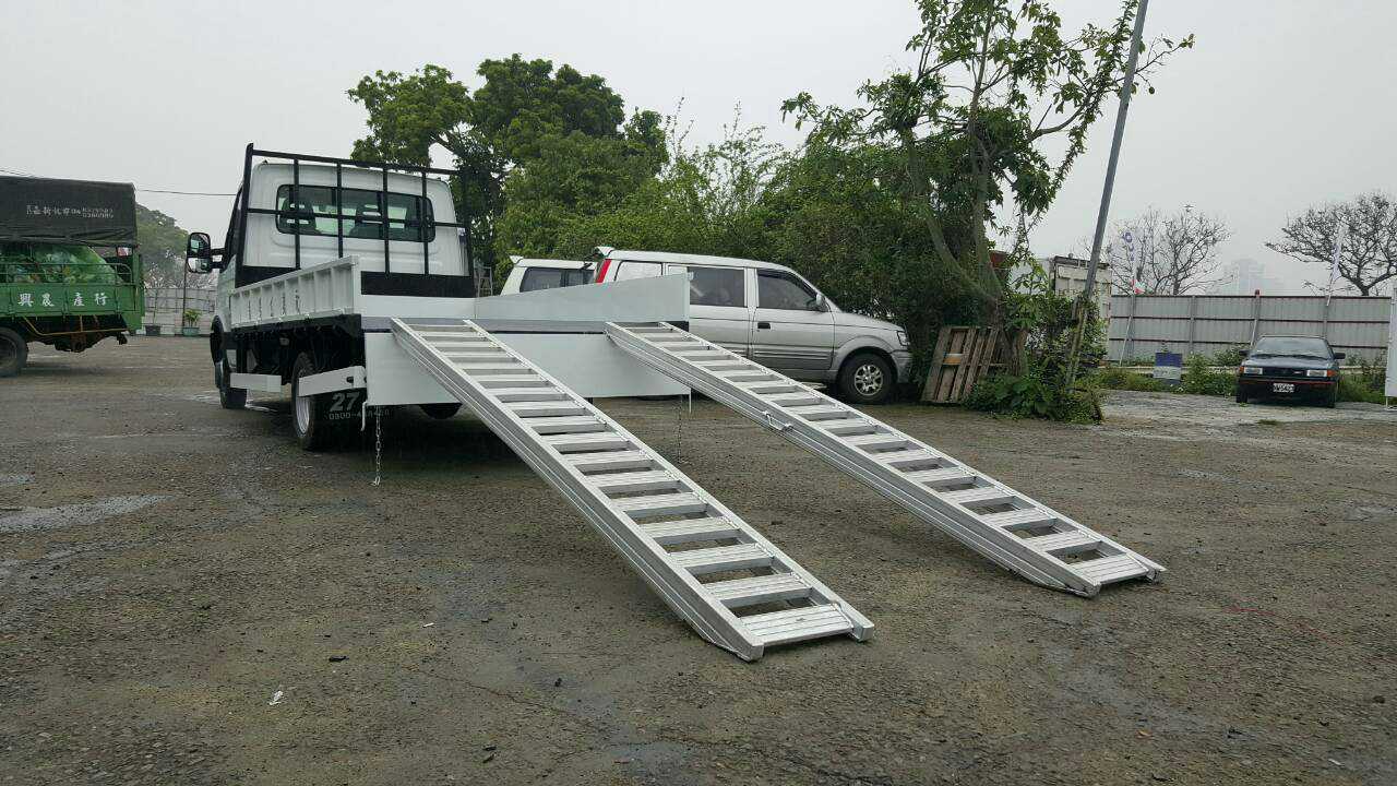 IVECO 特殊改裝車